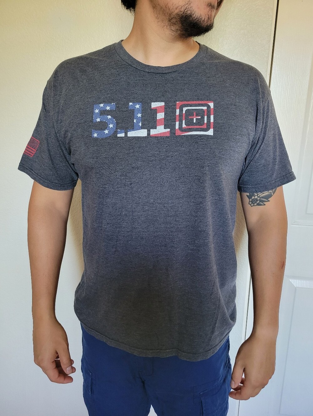 5.11 Tactical Gray Short Sleeve Flag Logo Tee Size L